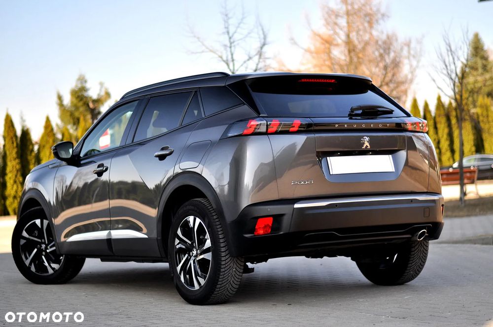 Peugeot 2008 1.5 BlueHDi Allure Pack S&S EAT8 - 17
