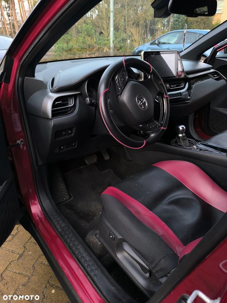 Toyota C-HR - 12