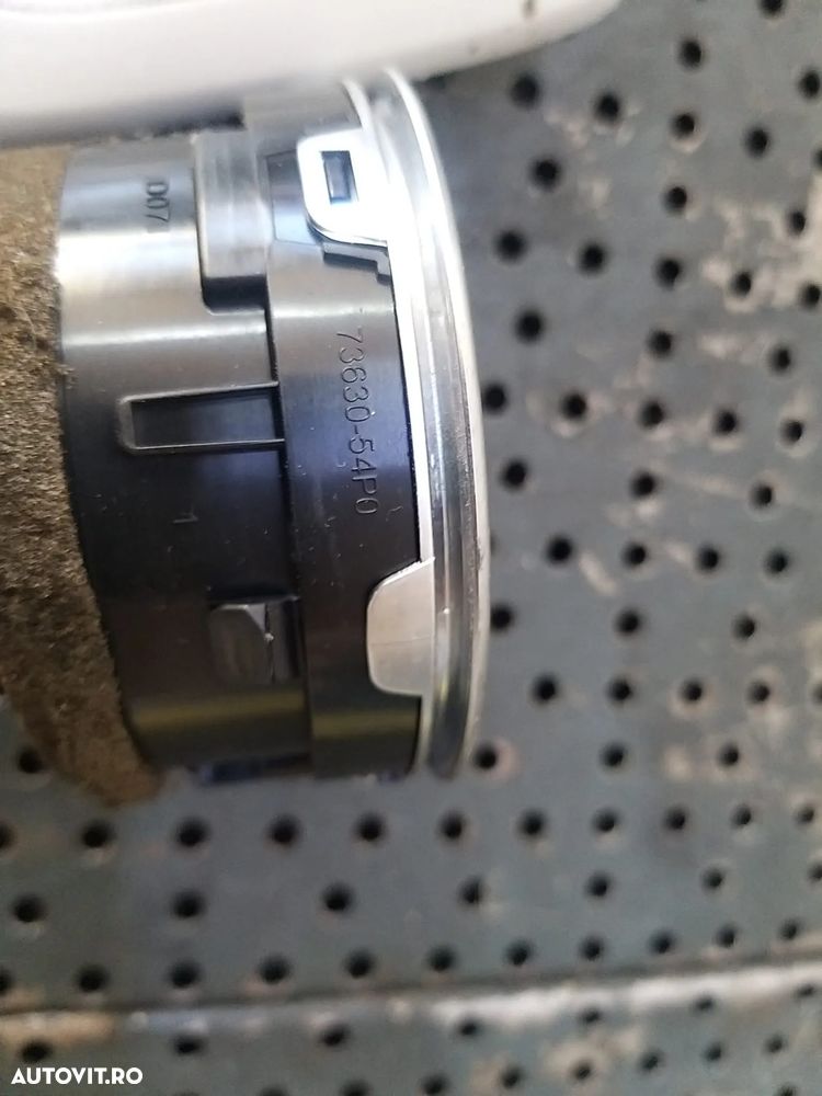 Grila ventilatie bord suzuki vitara ly 7363054p0 - 3