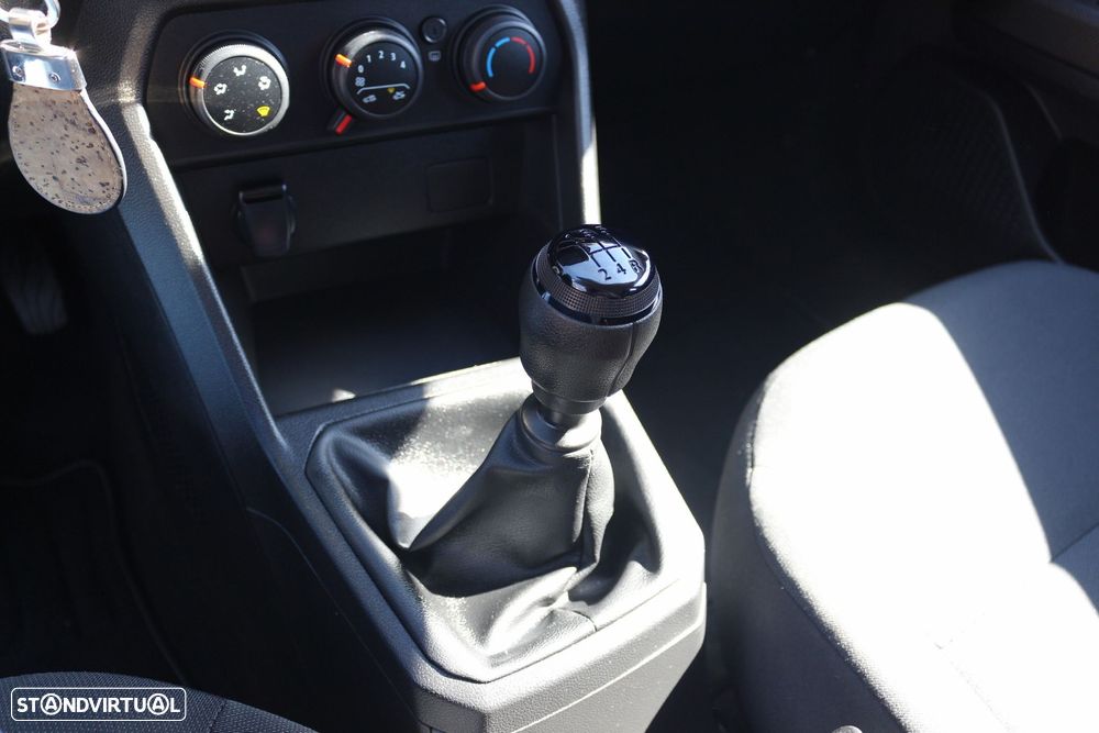 Dacia Sandero 1.0 SCe Essential - 30