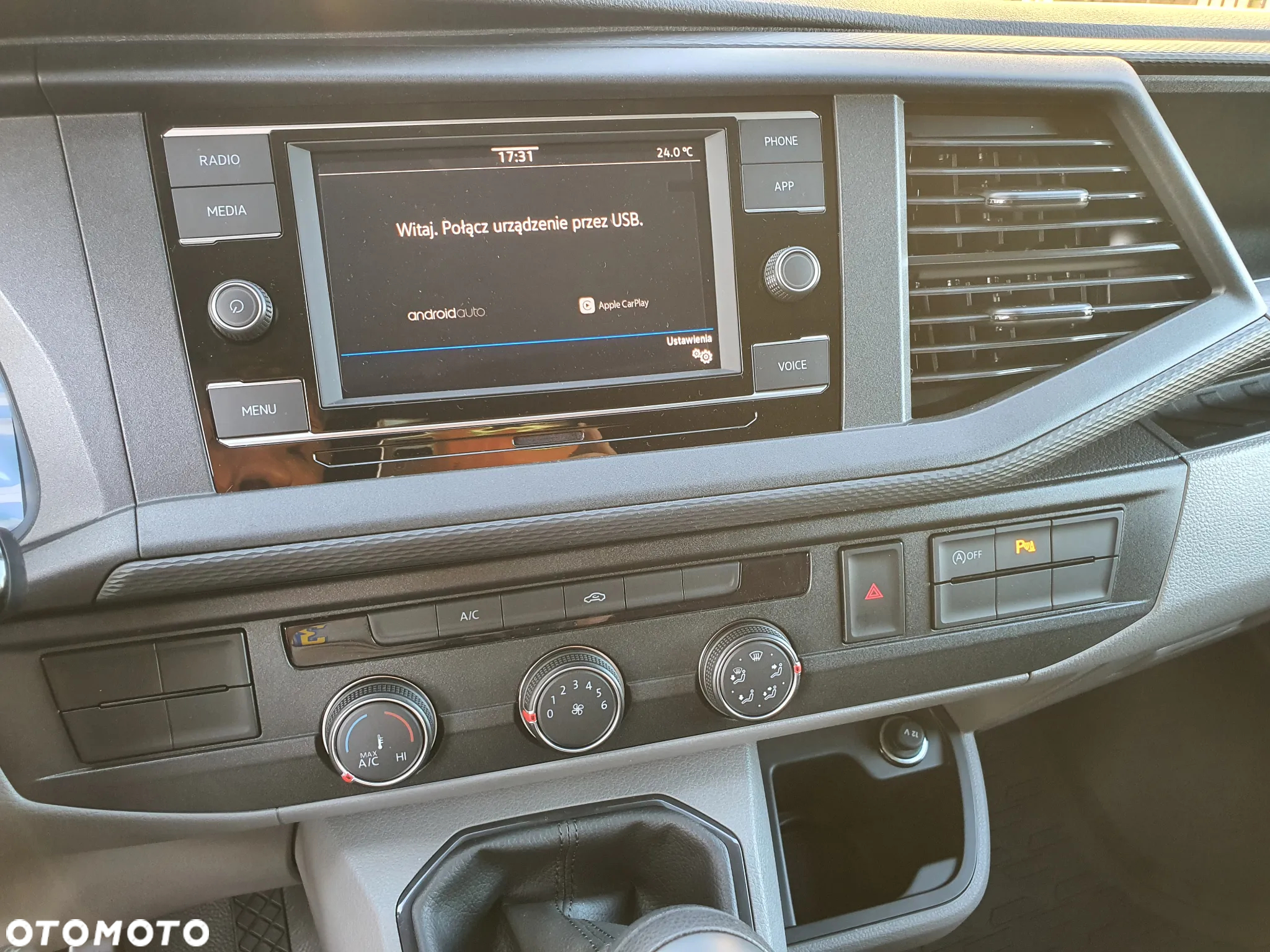 Volkswagen Transporter - 19