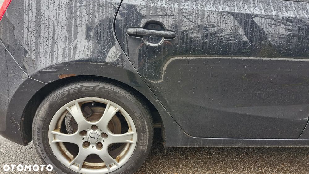 Hyundai i30 1.4 Base - 4