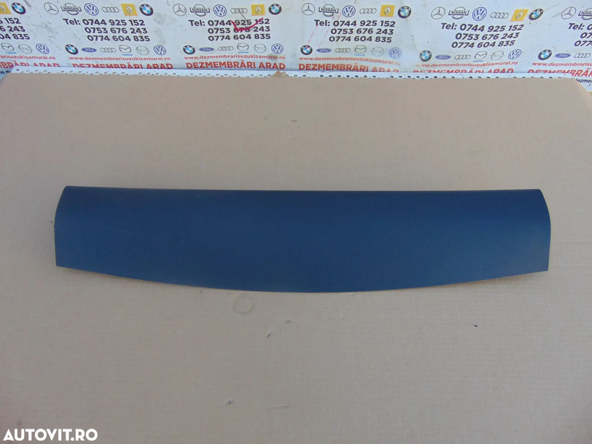 Ornament deschidere haion Mitsubishi Outlander 3 facelift 2016-2021 trim cod 7224a154 - 1