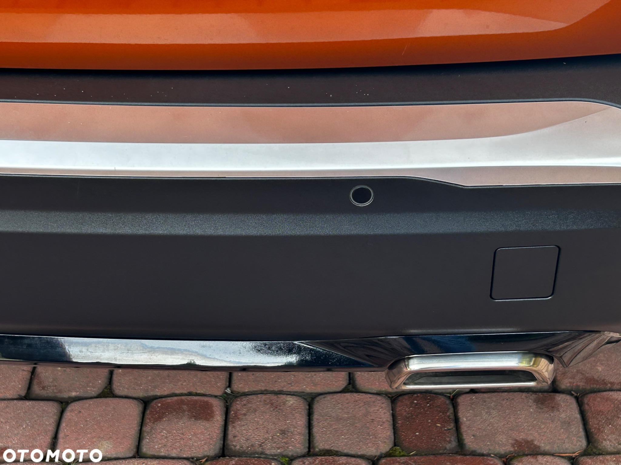 Peugeot 2008 1.2 PureTech Allure S&S EAT8 - 24