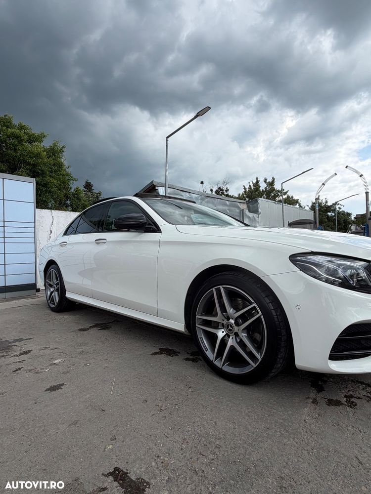Mercedes-Benz E 220 d 4MATIC Aut. - 2