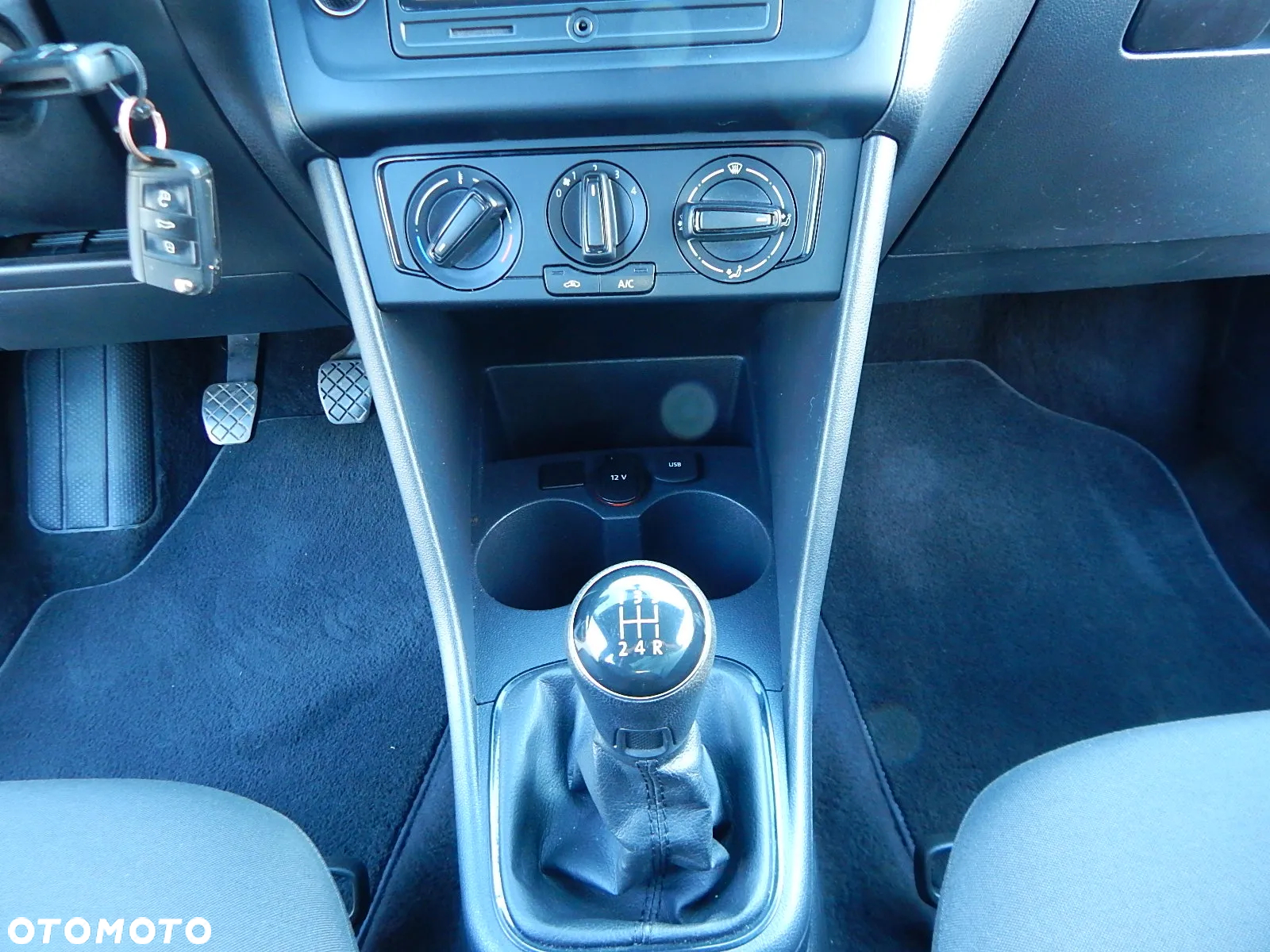Volkswagen Polo 1.0 (Blue Motion Technology) Trendline - 15