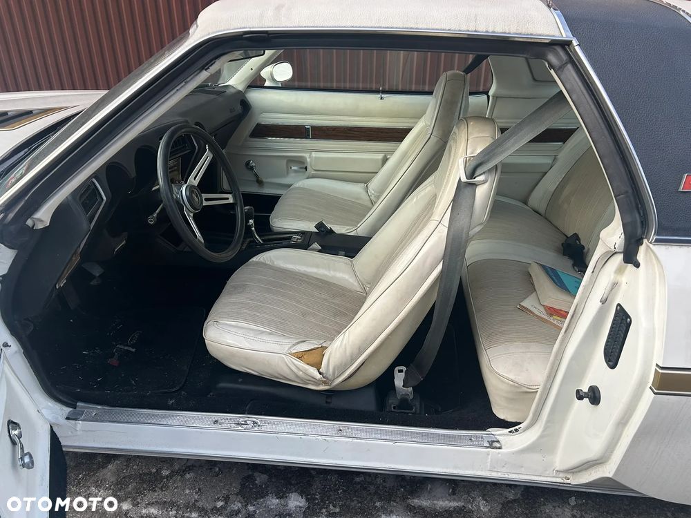 Oldsmobile Cutlass - 12