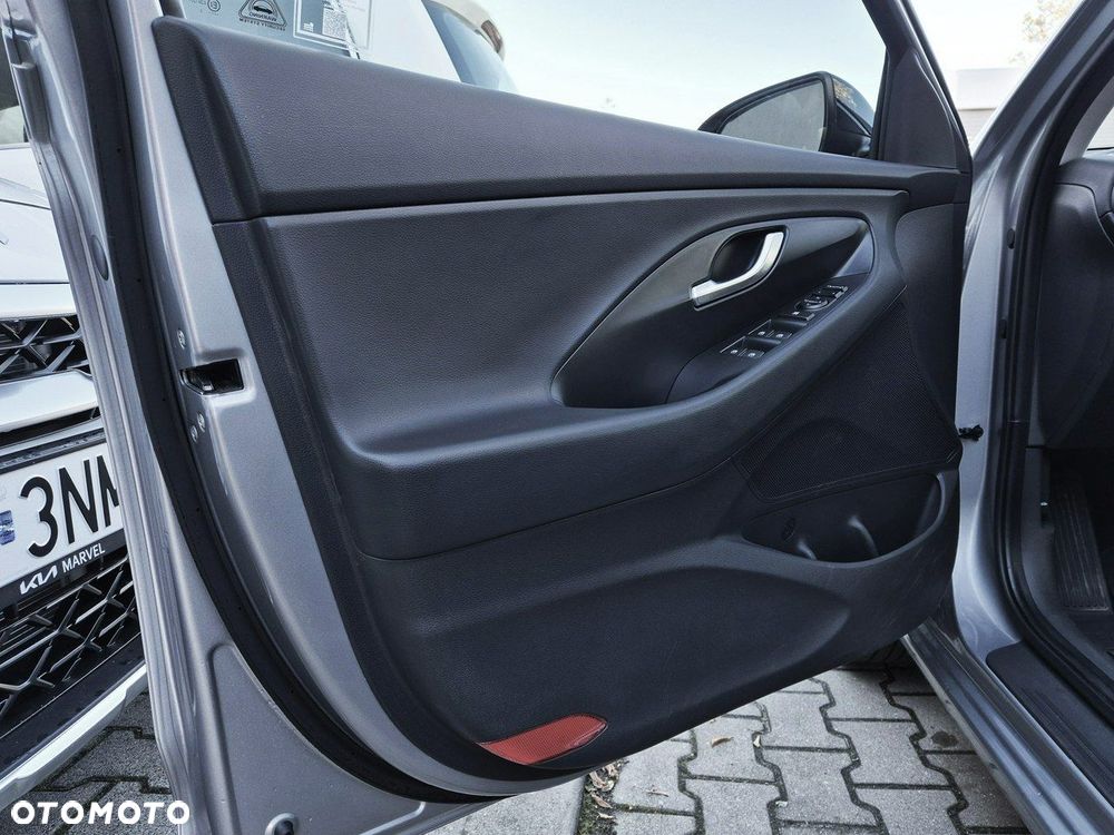Hyundai i30 1.5 T-GDI 48V Smart DCT - 13