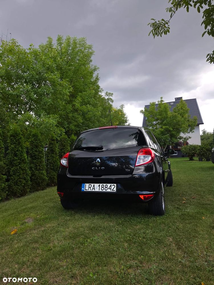 Renault Clio 1.2 16V TCE Night&Day - 10