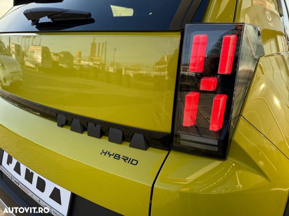 Fiat Grande Panda 1.2 MHEV La Prima - 17