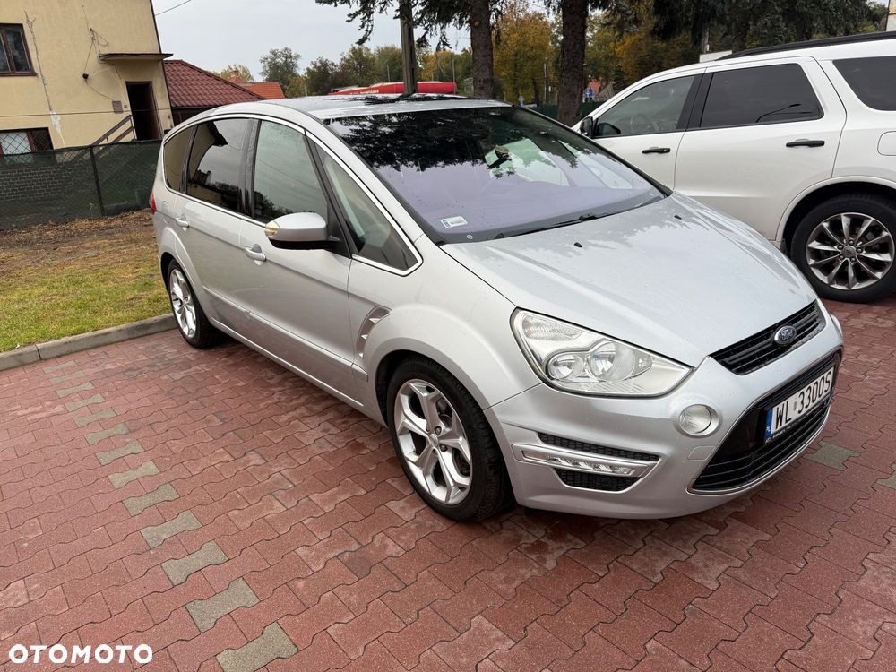 Ford S-Max 2012 photo 2
