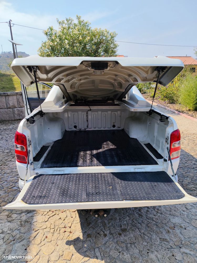 Mitsubishi L200 - 8