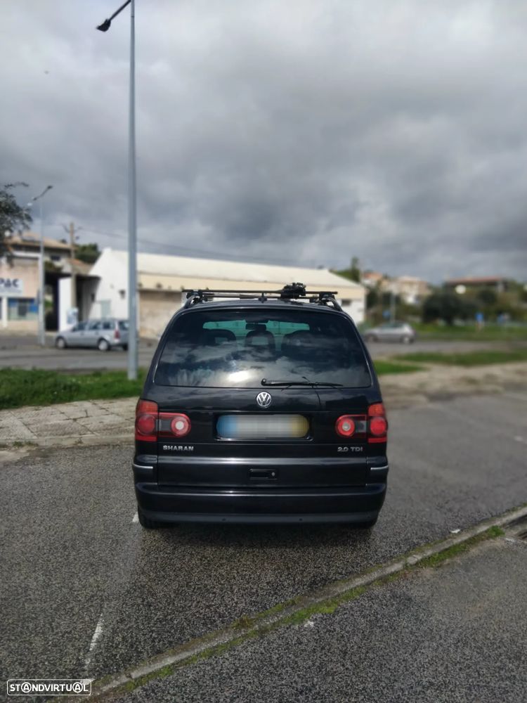VW Sharan 2.0 TDI Confortline - 3