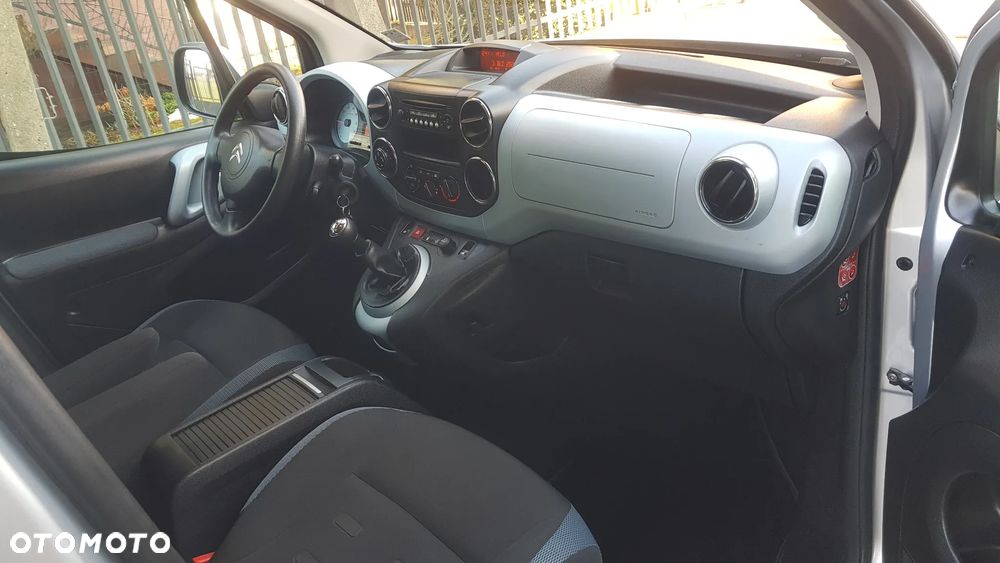 Citroën Berlingo Multispace HDi 115 FAP XTR - 29