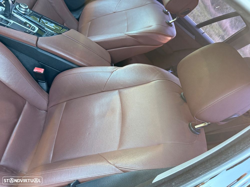 BMW 520 d Line Luxury Auto - 12