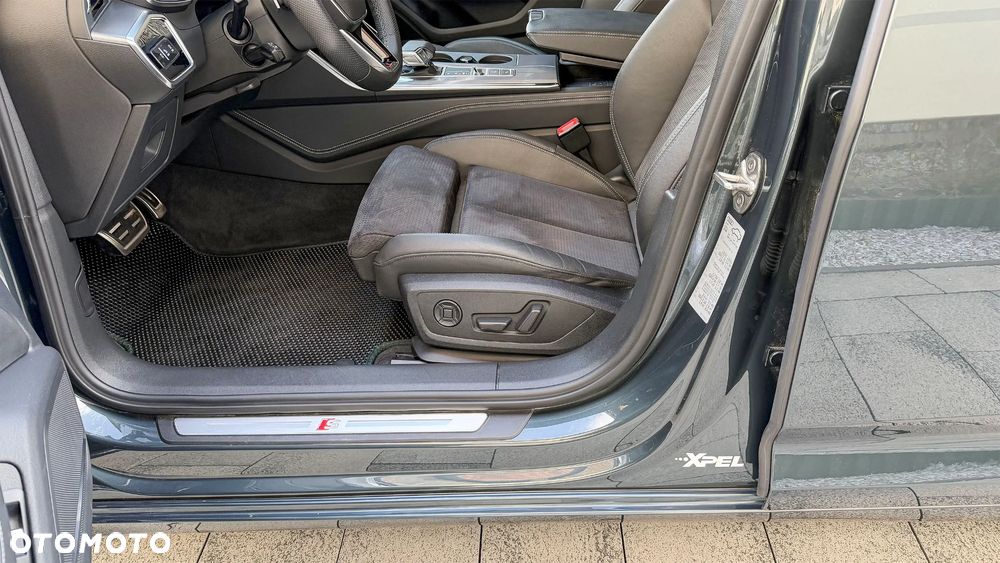 Audi A6 Avant 55 TFSI e Quattro Sport S tronic - 20