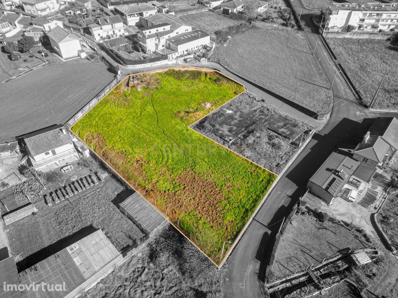 Terreno Urbano com 3.000 m² — Oportunidade de Investimento entre Braga - Grande imagem: 3/10