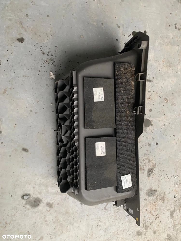 VOLKSWAGEN CRAFTER stopień próg lewy - 2