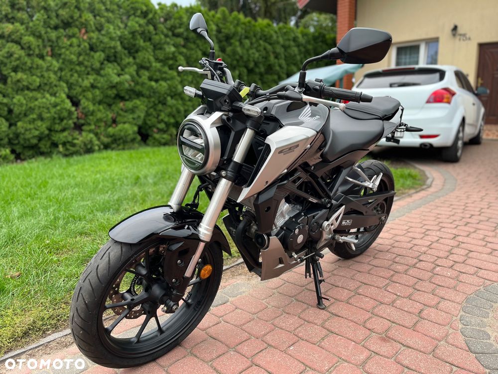 Honda CB - 7