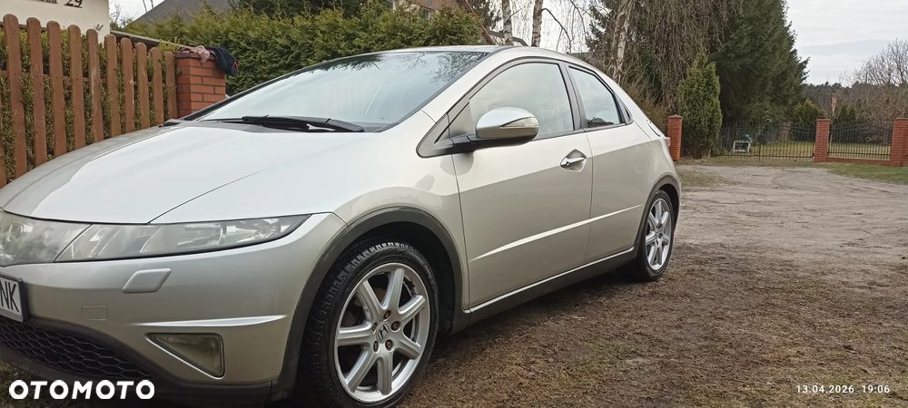 Honda Civic 1.8 Executive - 2