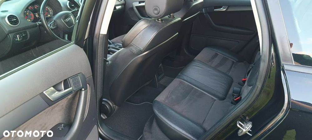 Audi A3 3-drzwiowe 1.6 TDI S line Sportpaket - 11
