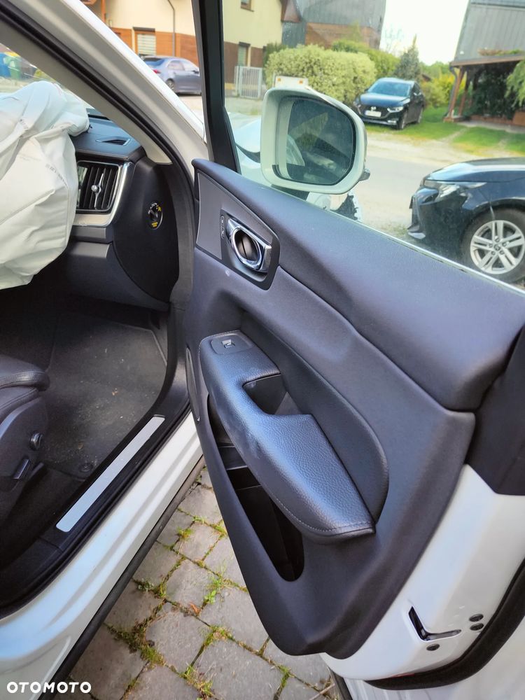 Volvo XC 60 B4 B Inscription - 10