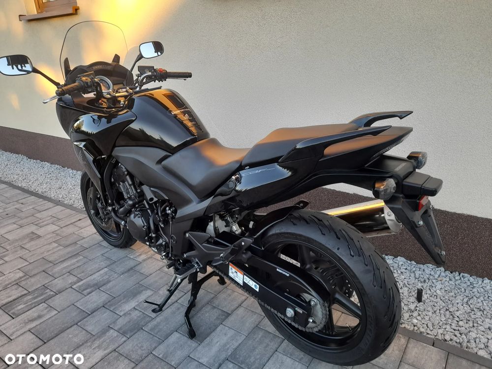 Honda CBF - 28