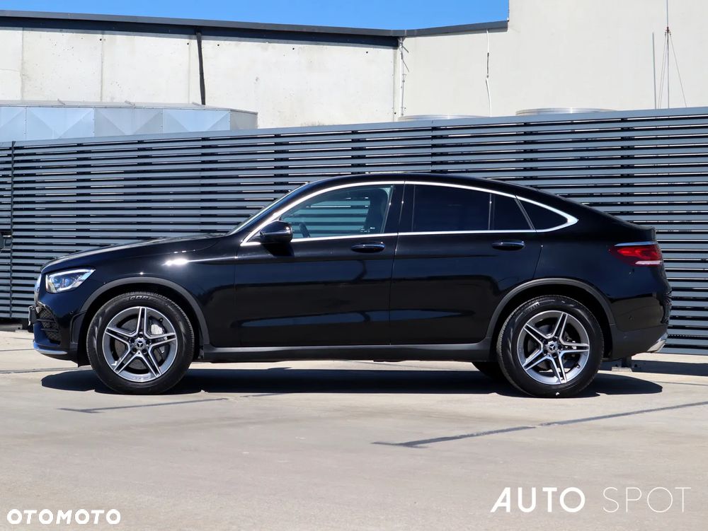 Mercedes-Benz GLC 300 d 4Matic 9G-TRONIC AMG Line - 2