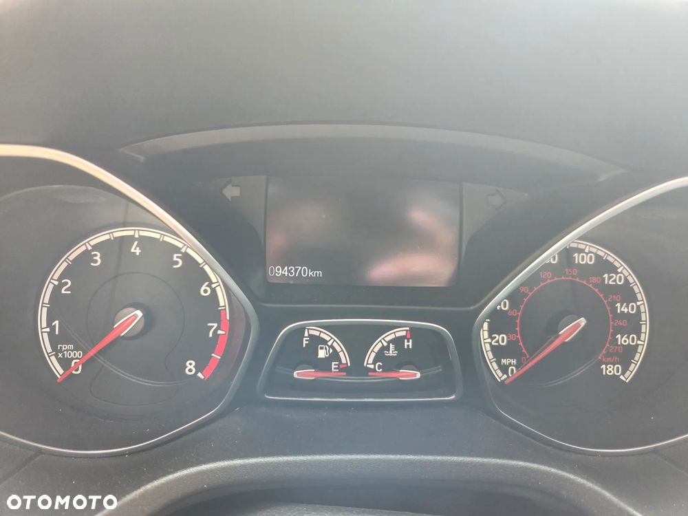 Ford Focus 2.0 EcoBoost ST - 13