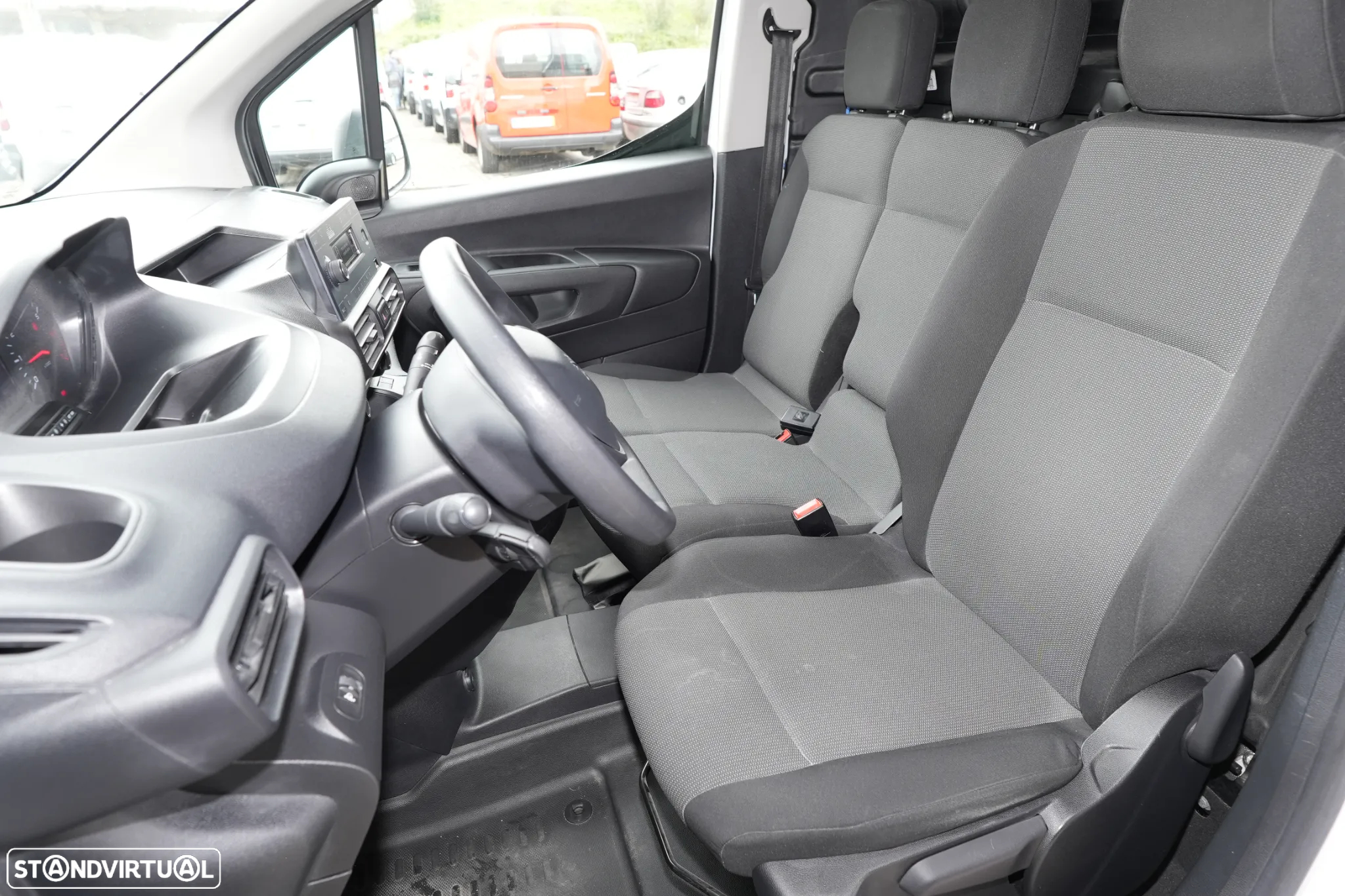 Peugeot Partner Maxi Longa 1.5BlueHDI 102cv 3Lugares - 10