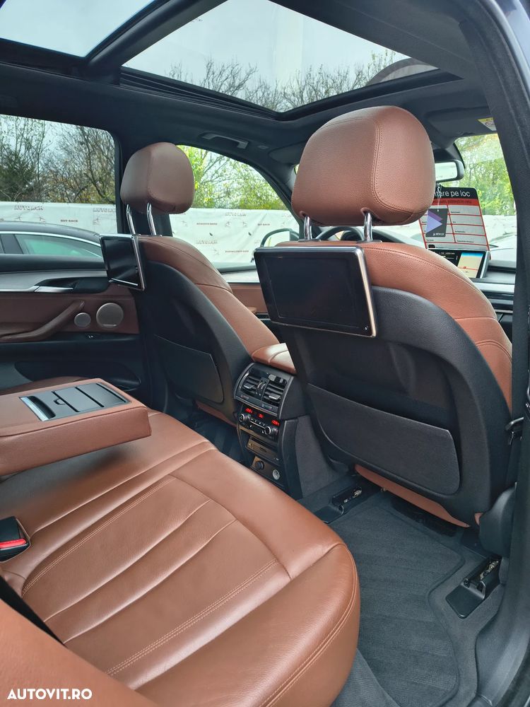 BMW X5 M M50d - 13