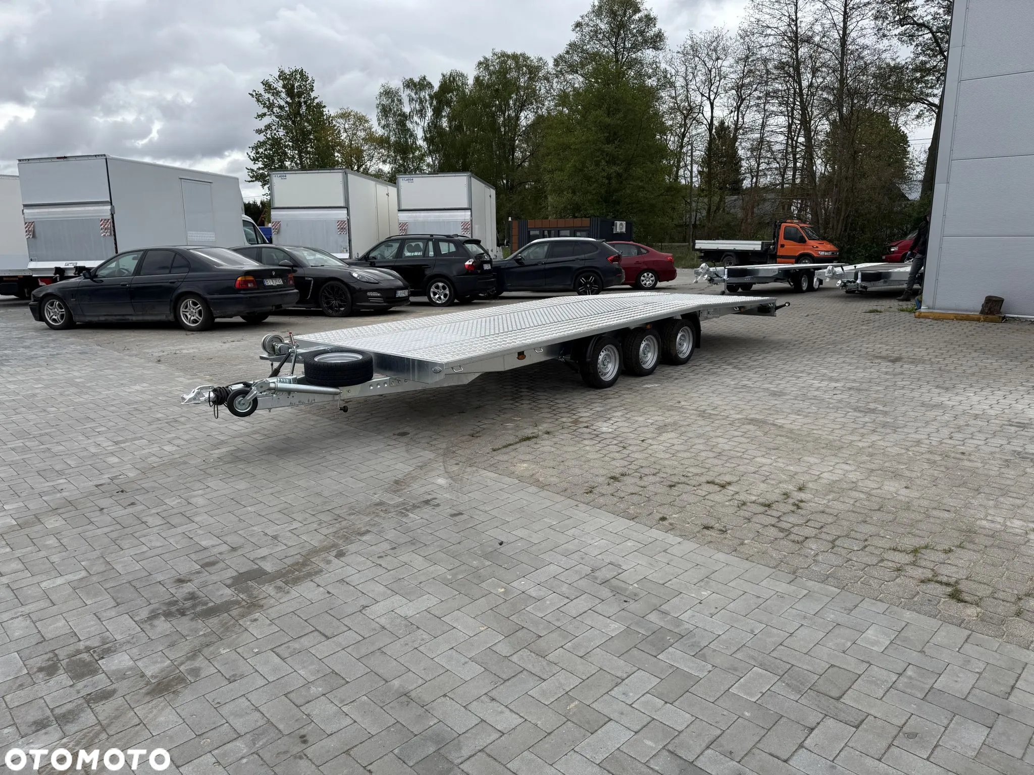 Niewiadów Nowa Laweta Jupiter 600x210 3500kg na suv bus Dostawa - 6