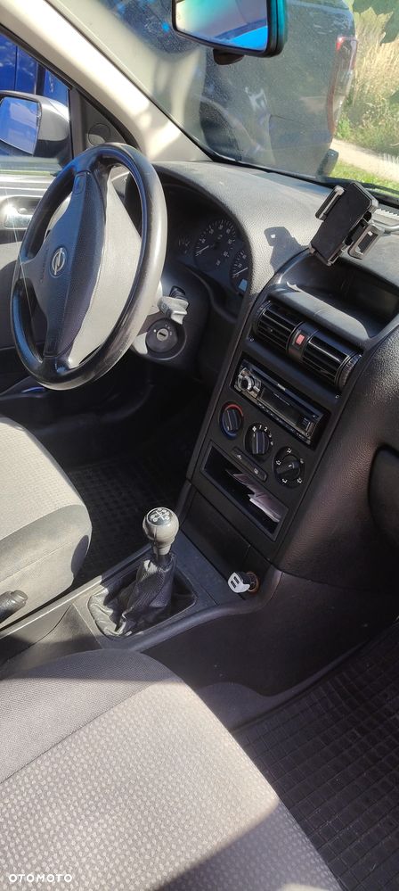 Opel Astra 1.2 Start - 7