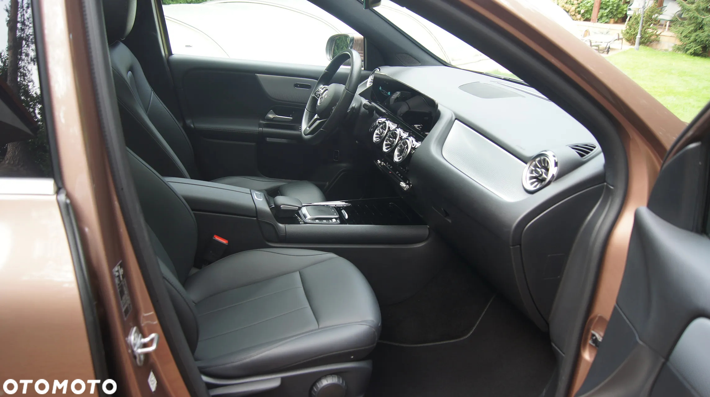 Mercedes-Benz GLA 200 4-Matic AMG Line - 16