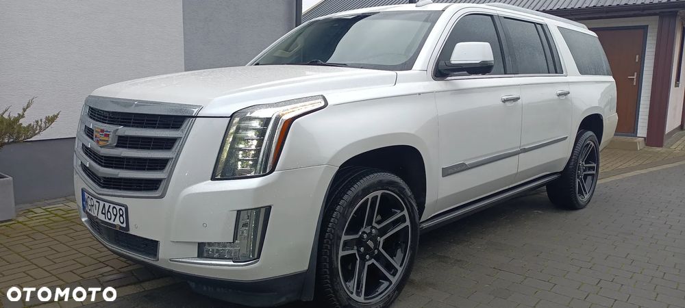 Cadillac Escalade - 7