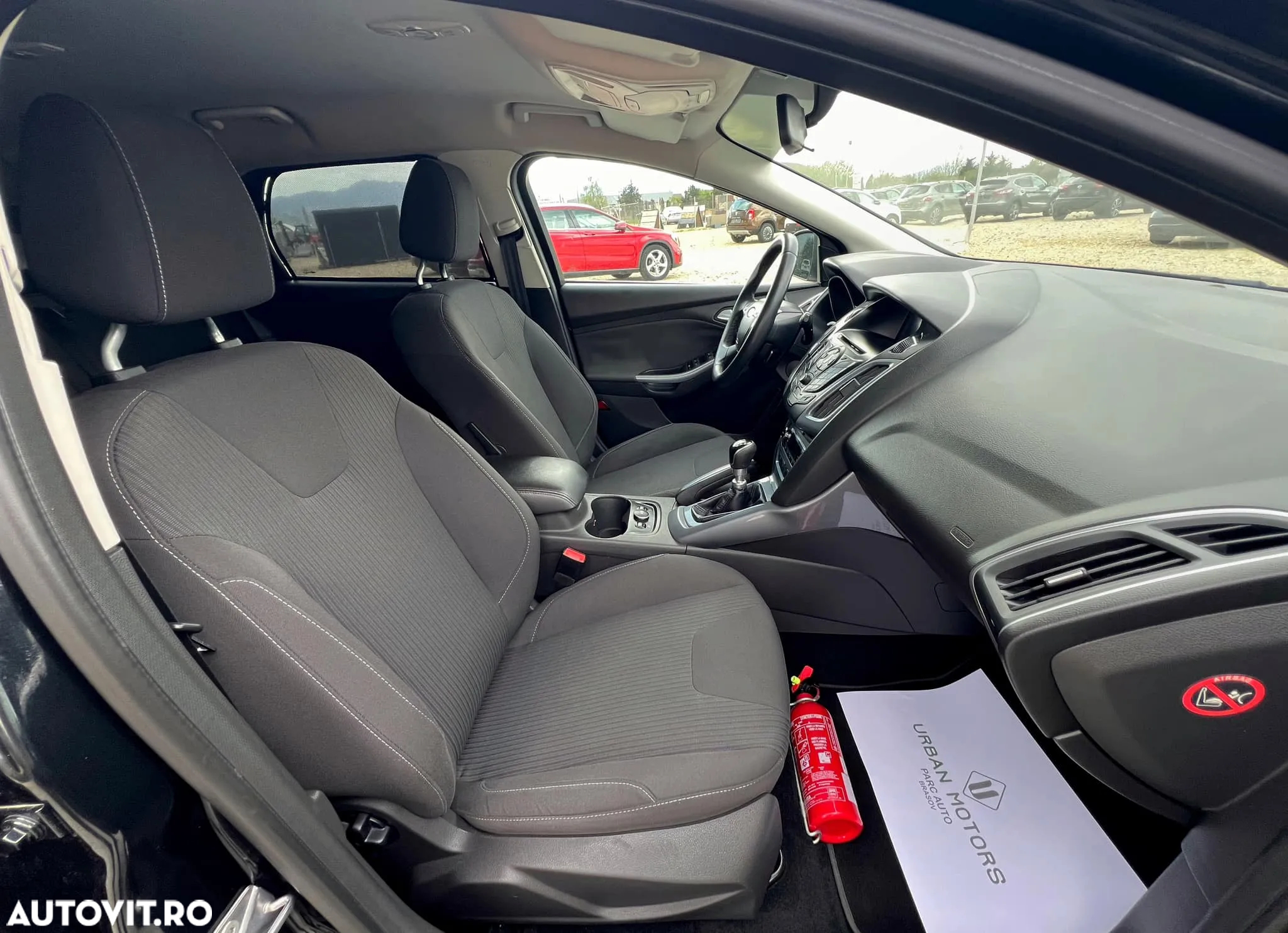 Ford Focus 1.6 TDCI DPF Titanium - 11