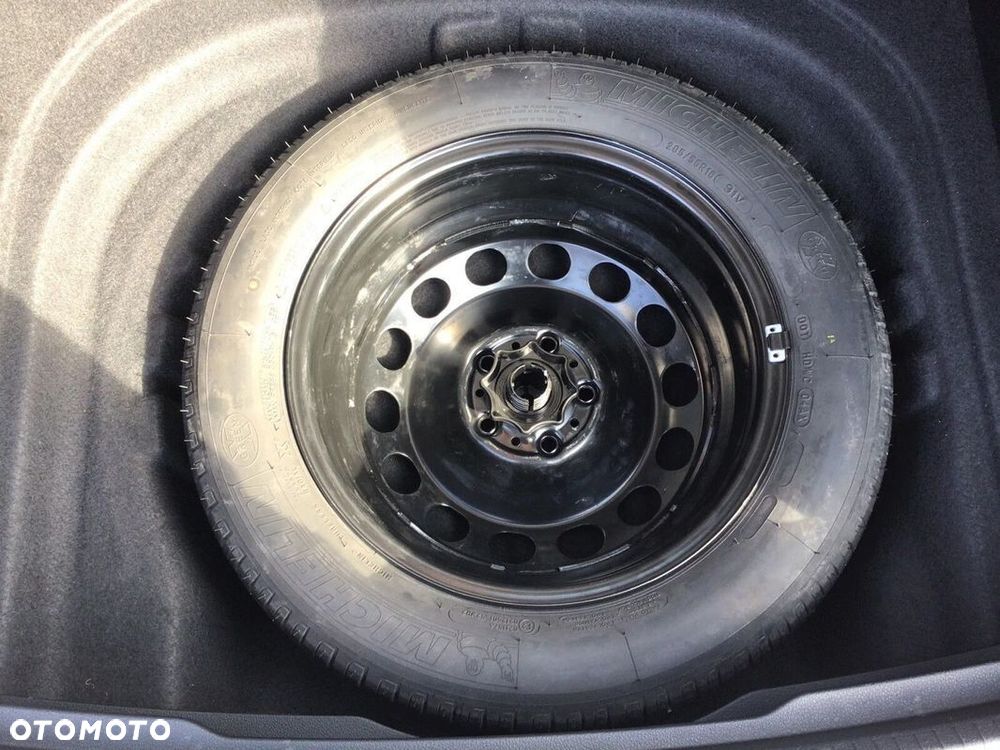 Volkswagen Golf VII 1.6 TDI BMT Comfortline - 23