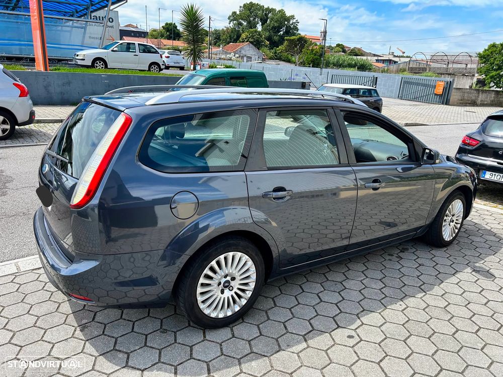 Ford Focus SW 2.0 TDCi Titanium PowerShift - 3