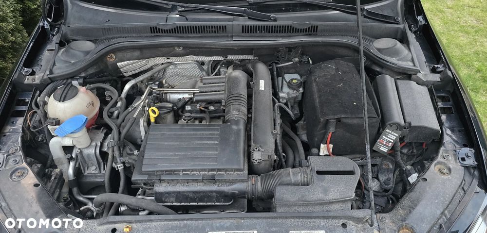 Volkswagen Jetta - 15