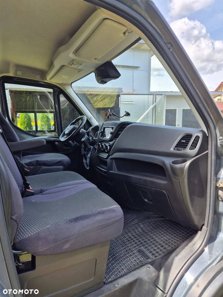 Iveco DAILY - 8