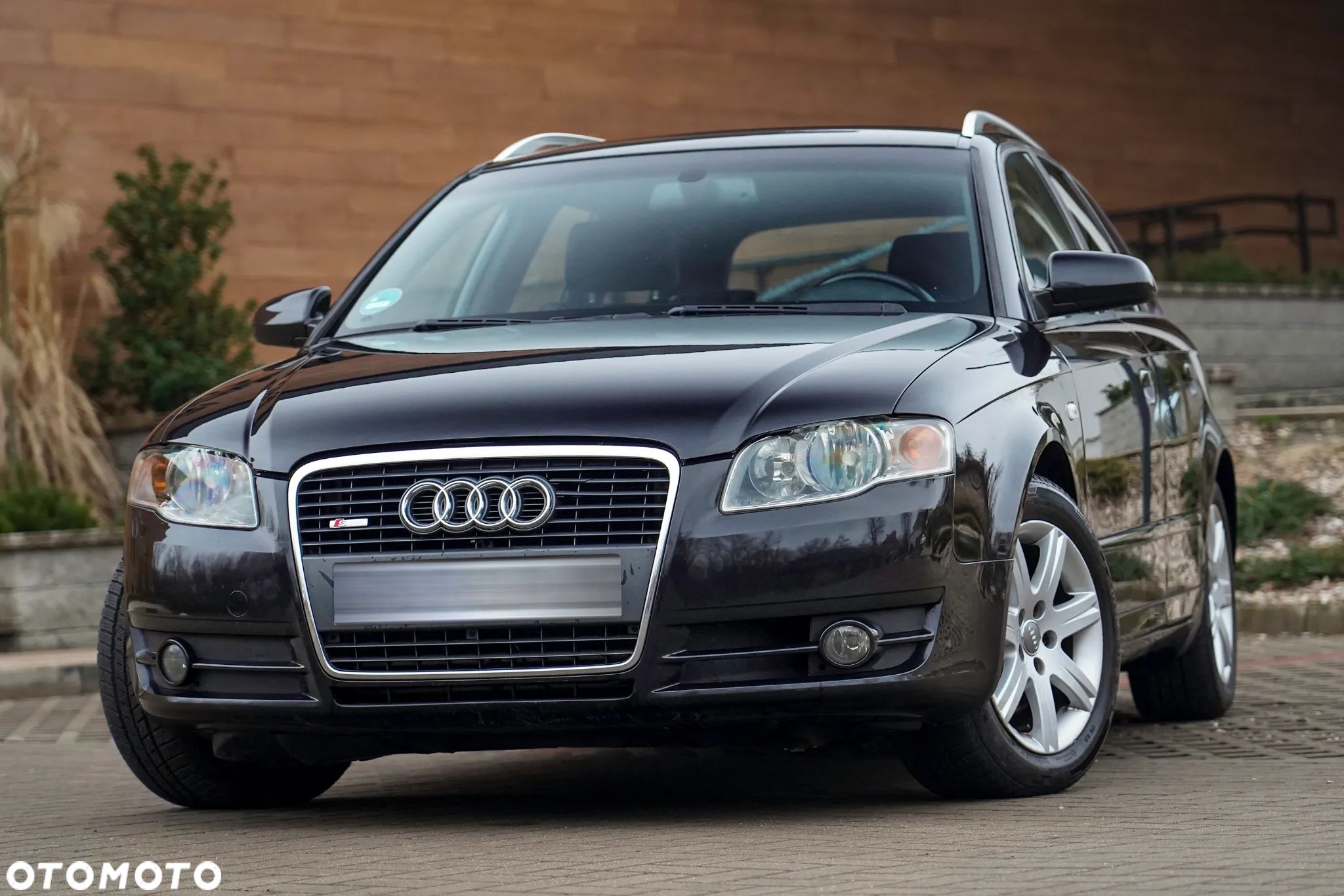 Audi A4 Avant 2.0 TDI - 1