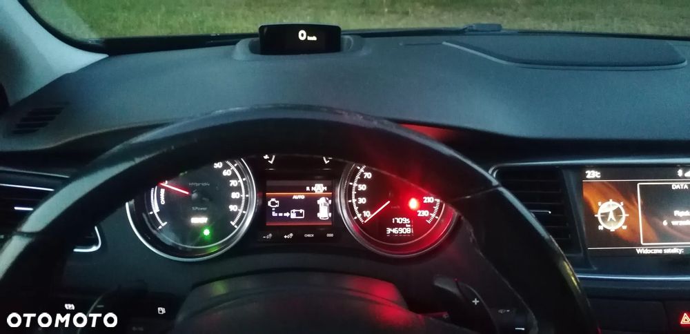 Peugeot 508 ver-rxh-2-0-hdi-hybrid4 - 24
