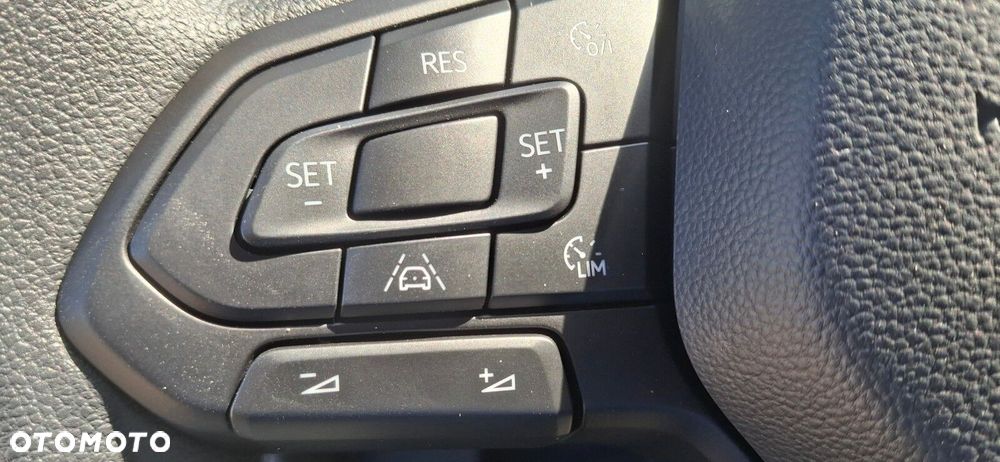 Volkswagen Transporter - 29