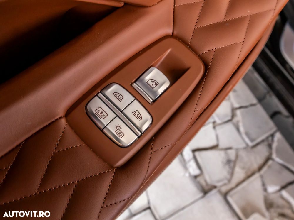 BMW Seria 7 740Ld xDrive - 37