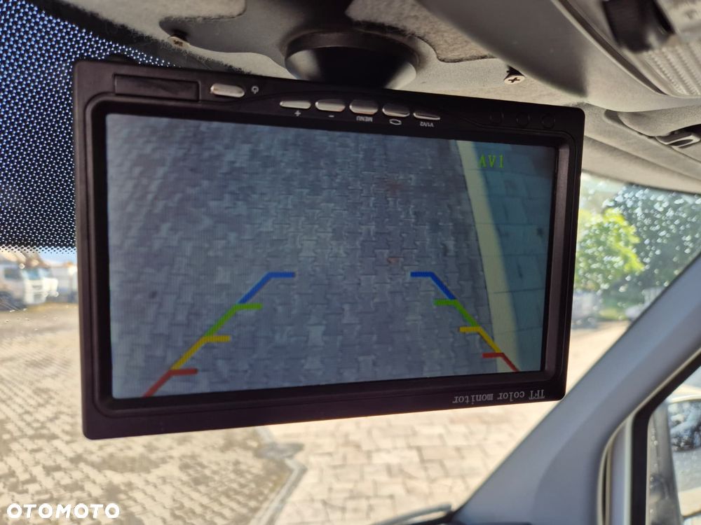 Mercedes-Benz Sprinter 316 CDi / KONTENER / 1 WŁ / WINDA PALFINGER / SOLIDNY KONTENER / 3 MIEJSCA / BEZWYPADKOWY / TEMPOMAT / PODGRZEWANY FOTEL / STAN BARDZO DOBRY - 32