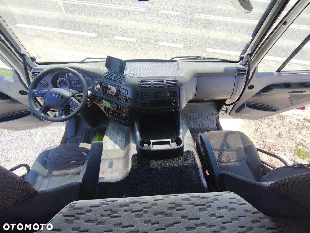 DAF CF 460 / 6 x 2 / Oś Skrętna / Chłodnia / Termo King / Sprowadzony / Sypialka / - 18