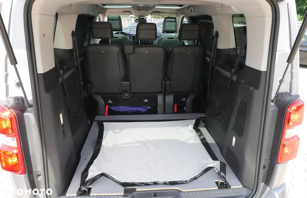 Toyota Proace Verso 2.0 D4-D Medium VIP - 20