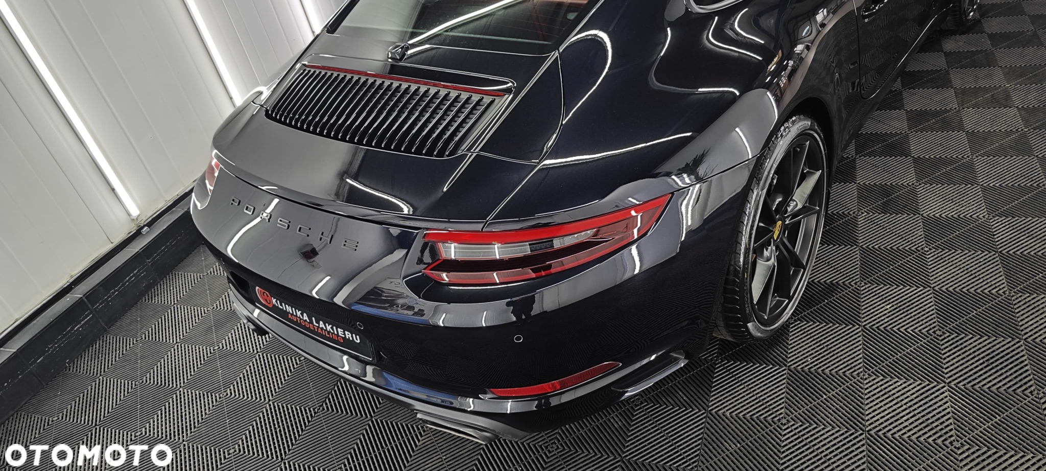 Porsche 911 Carrera PDK - 12