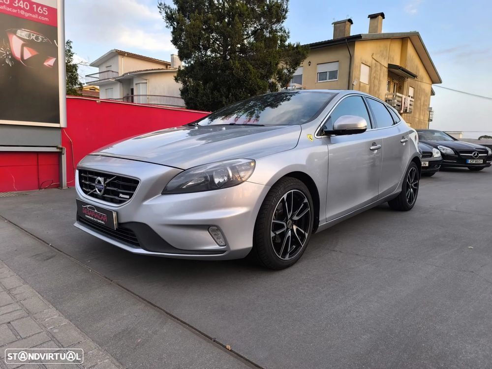 Volvo V40 1.6 D2 R-Design - 9