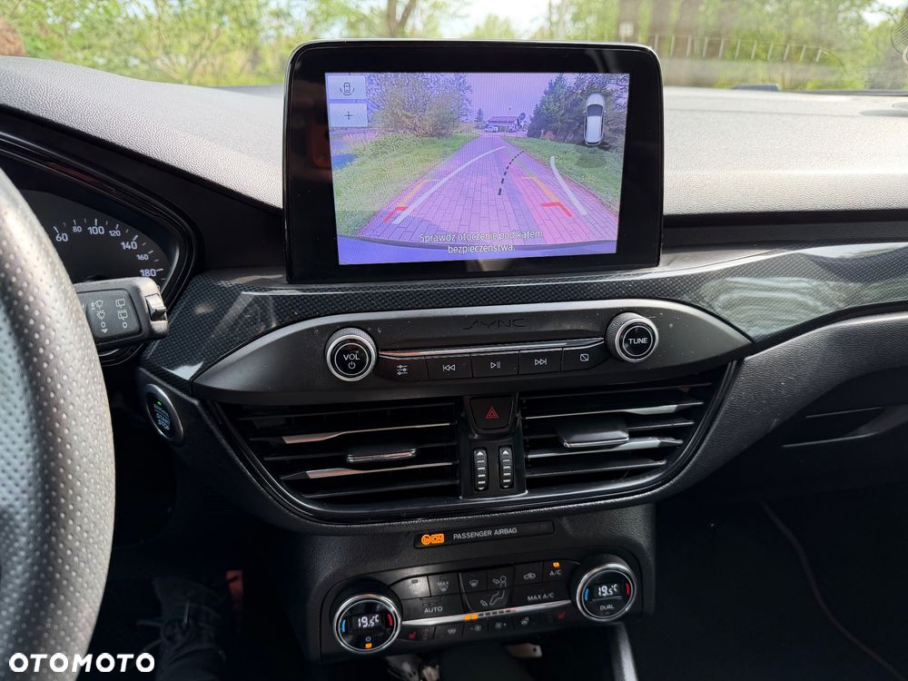 Ford Focus 1.5 EcoBlue Start-Stopp-System ST-LINE - 18